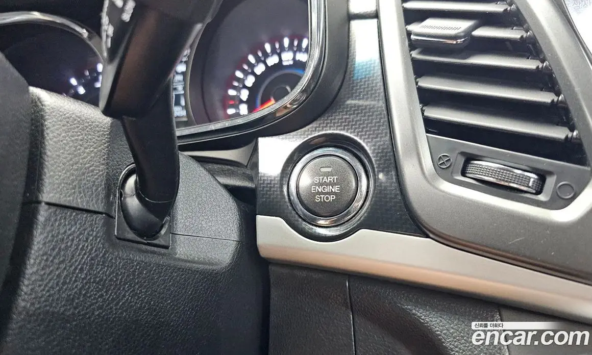 SsangYong Korando 2017 2.2 автомат (гидро), фото 18