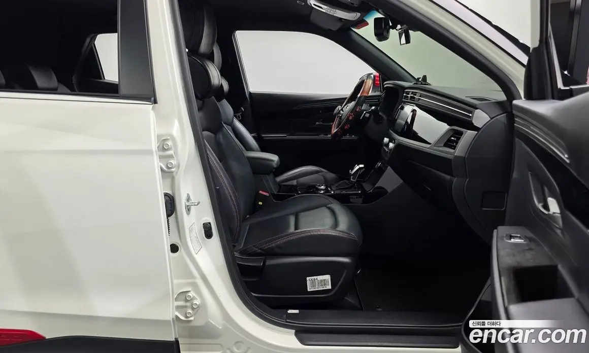 SsangYong Korando 2021 1.5 автомат (гидро), фото 15