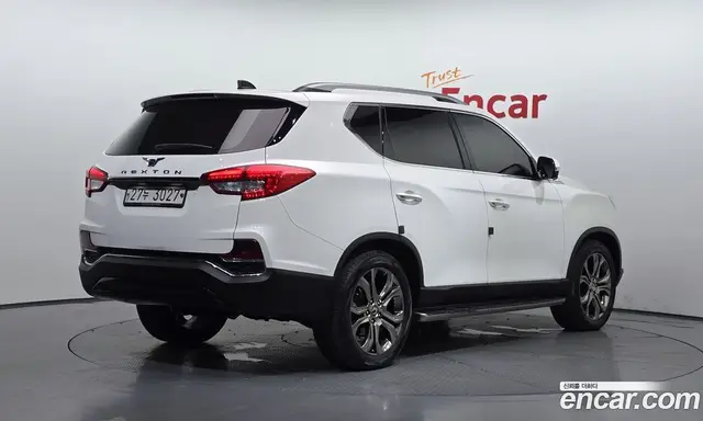 SsangYong Rexton 2017 2.2 автомат (гидро), миниатюра 2