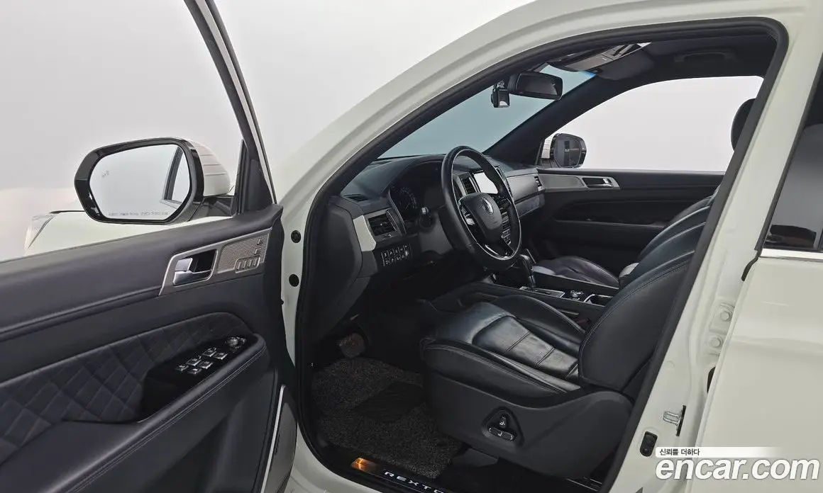 SsangYong Rexton 2017 2.2 автомат (гидро), фото 13