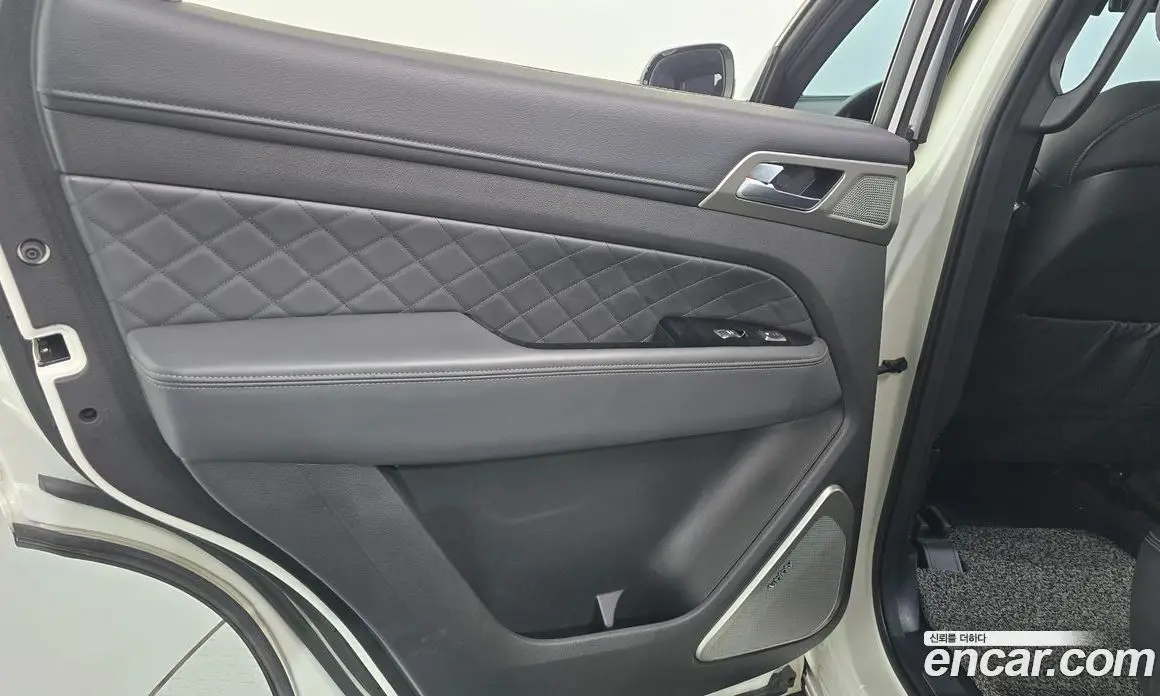 SsangYong Rexton 2017 2.2 автомат (гидро), фото 15
