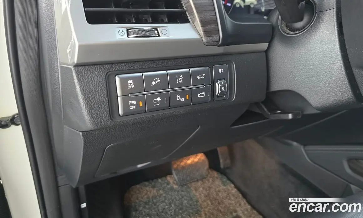 SsangYong Rexton 2017 2.2 автомат (гидро), фото 27
