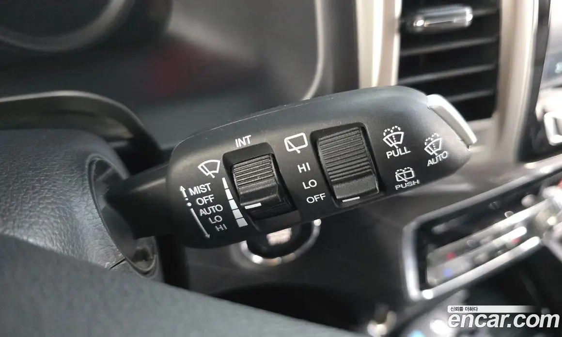 SsangYong Rexton 2017 2.2 автомат (гидро), фото 28