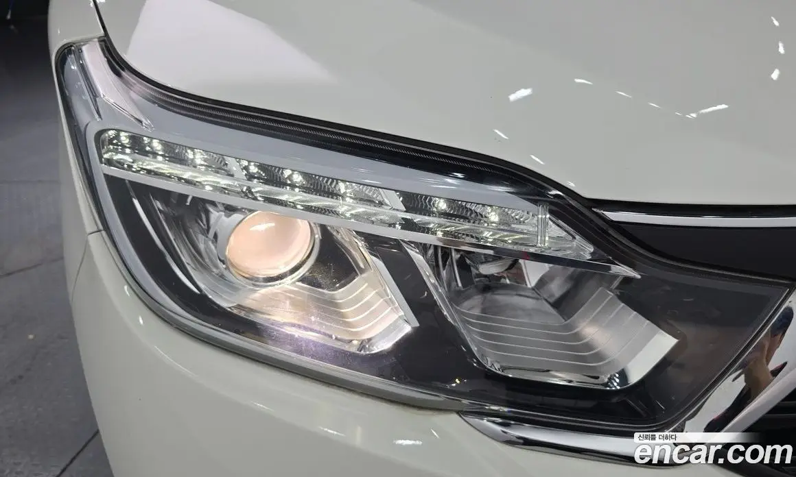 SsangYong Rexton 2017 2.2 автомат (гидро), фото 8
