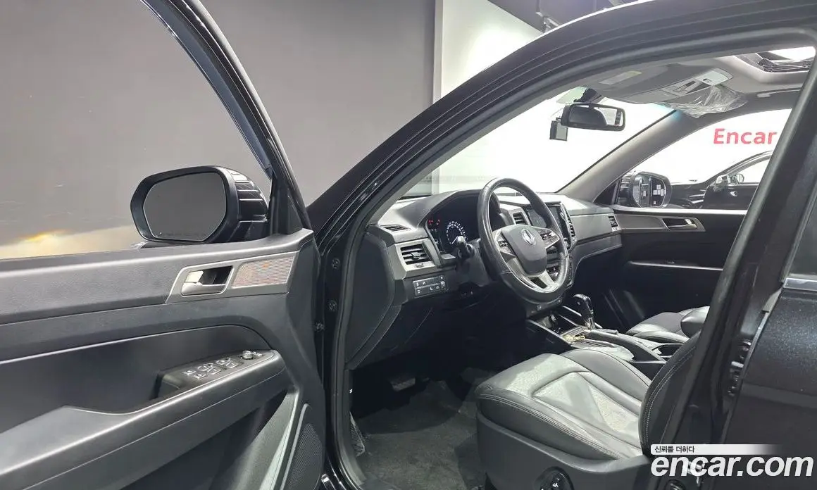 SsangYong Rexton 2018 2.2 автомат (гидро), фото 13