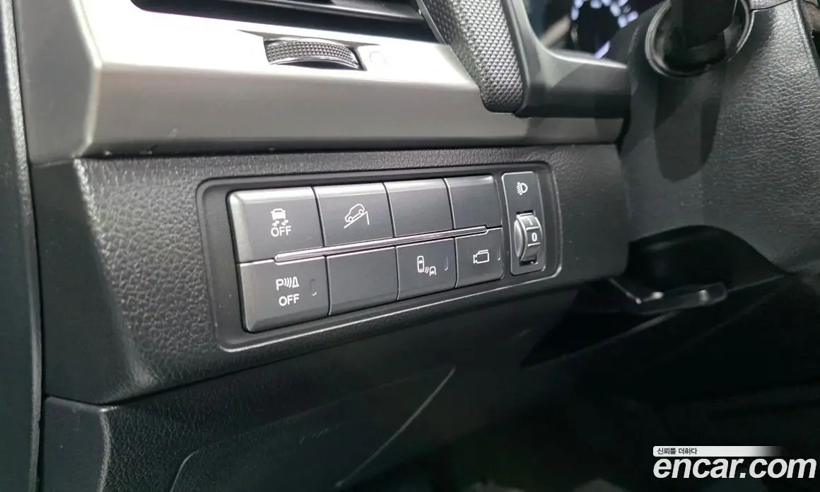 SsangYong Rexton 2018 2.2 автомат (гидро), фото 18