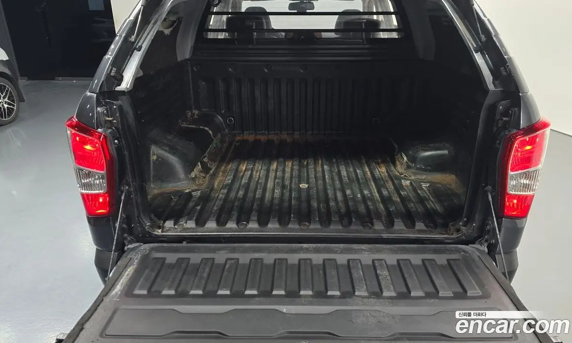 SsangYong Rexton 2018 2.2 автомат (гидро), фото 20
