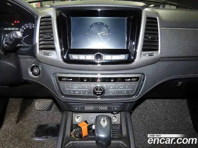 SsangYong Rexton 2019 2.2 автомат (гидро), миниатюра 11