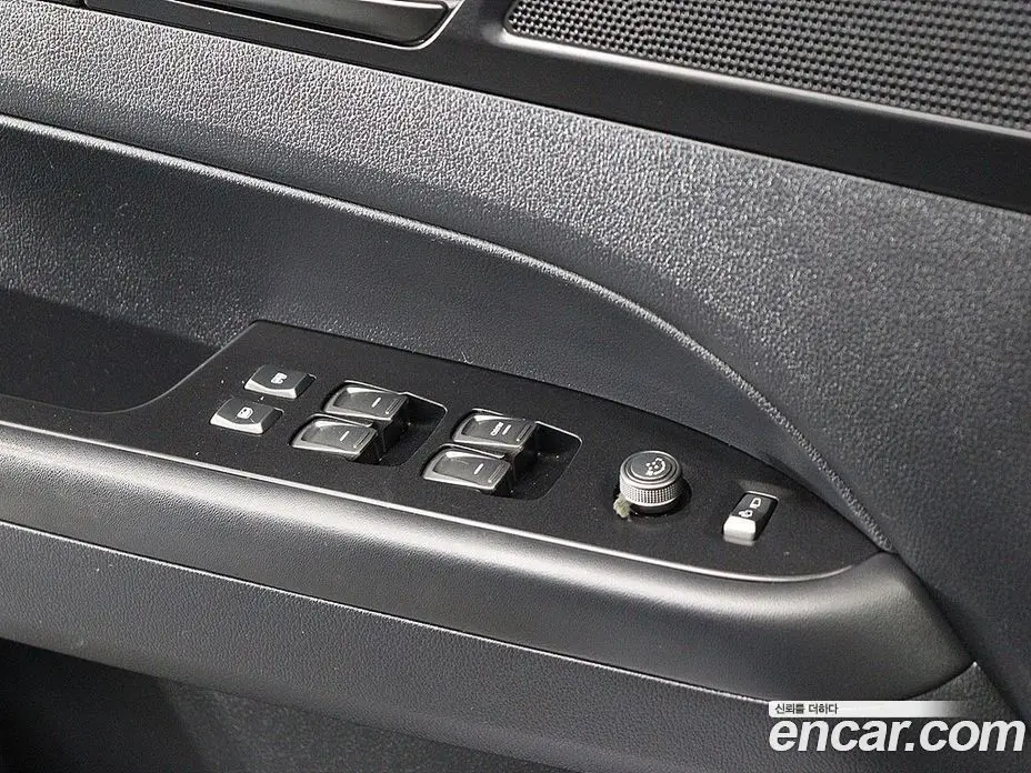 SsangYong Rexton 2020 2.2 автомат (гидро), фото 13
