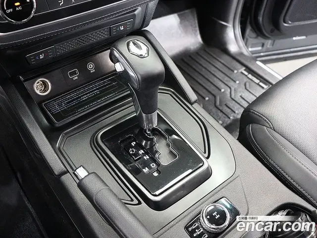 SsangYong Rexton 2020 2.2 автомат (гидро), миниатюра 9