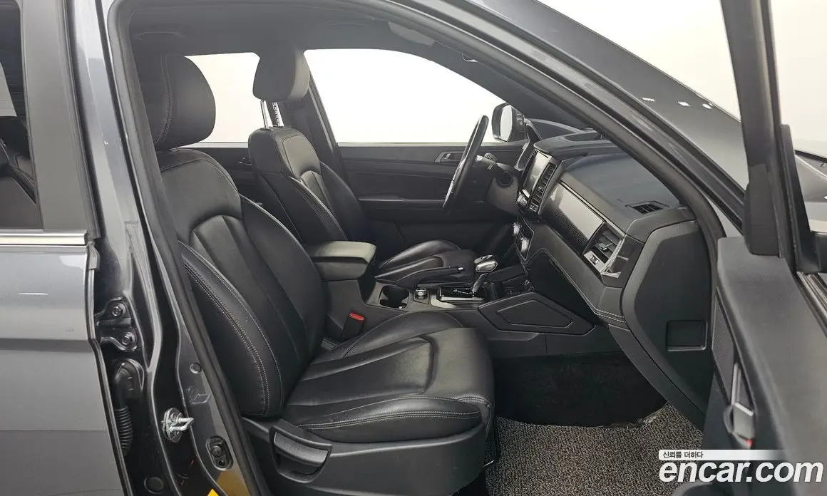 SsangYong Rexton 2020 2.2 автомат (гидро), фото 16