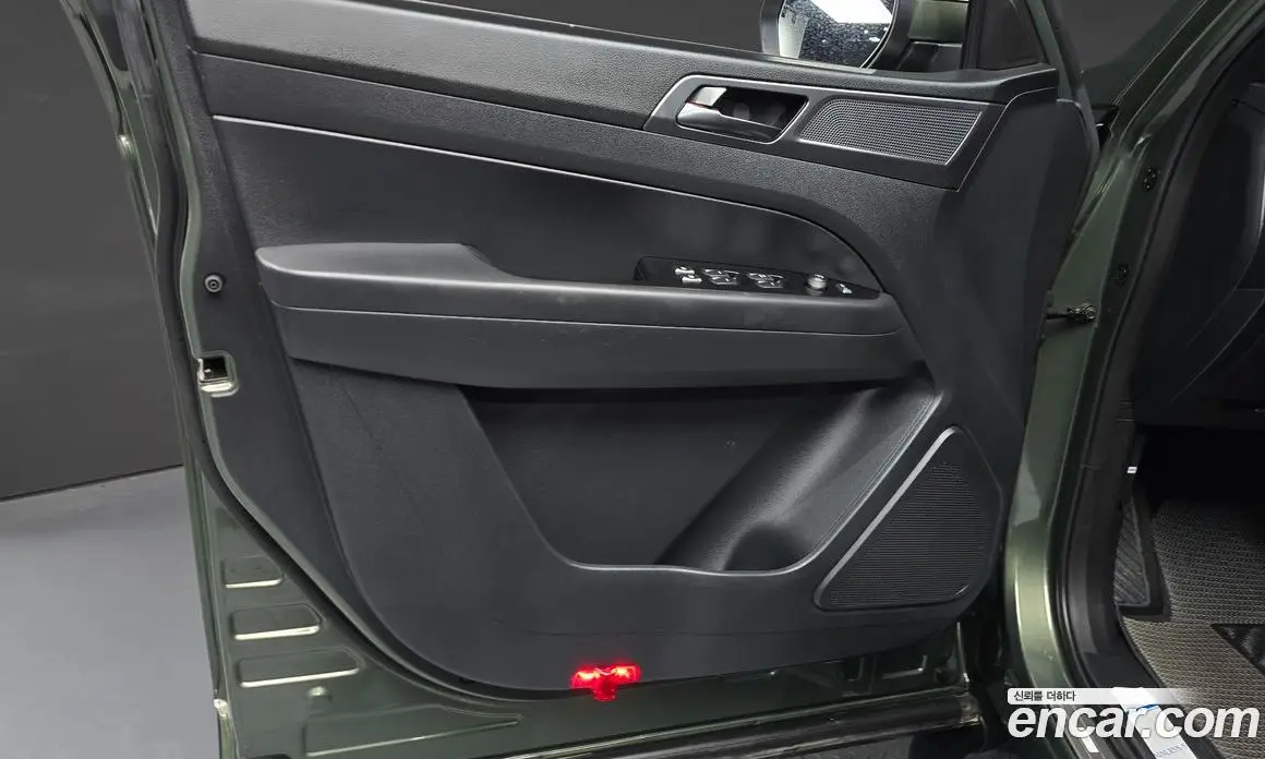 SsangYong Rexton 2022 2.2 автомат (гидро), фото 13