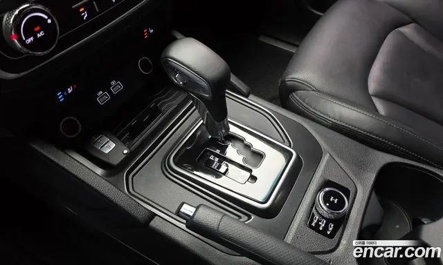 SsangYong Rexton 2022 2.2 автомат (гидро), миниатюра 12