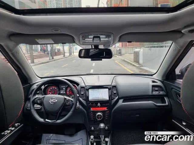 SsangYong TIBOLI 2017 1.6 автомат (гидро), миниатюра 12