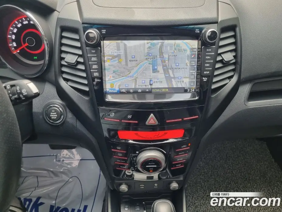 SsangYong TIBOLI 2017 1.6 автомат (гидро), фото 14