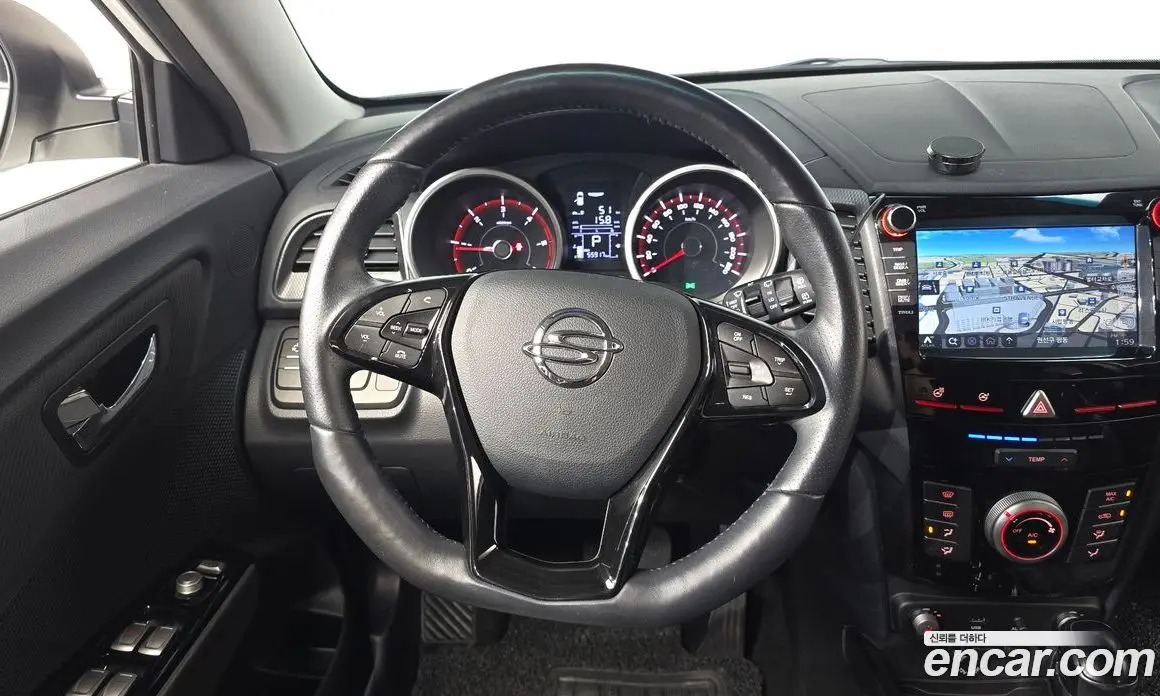 SsangYong TIBOLI 2018 1.6 автомат (гидро), фото 21