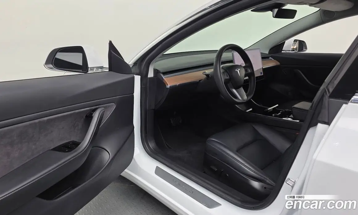 Tesla Model 3 2020 0.2 автомат (гидро), фото 12 Tesla Model 3 2020 0.2 автомат (гидро), фото 12
