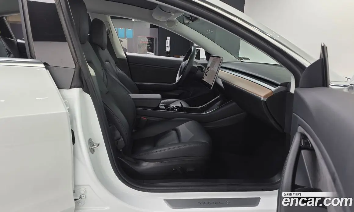 Tesla Model 3 2020 0.2 автомат (гидро), фото 16 Tesla Model 3 2020 0.2 автомат (гидро), фото 16