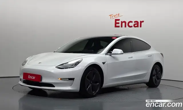 Tesla Model 3 2020 0.2 автомат (гидро), миниатюра 1 Tesla Model 3 2020 0.2 автомат (гидро), миниатюра 1