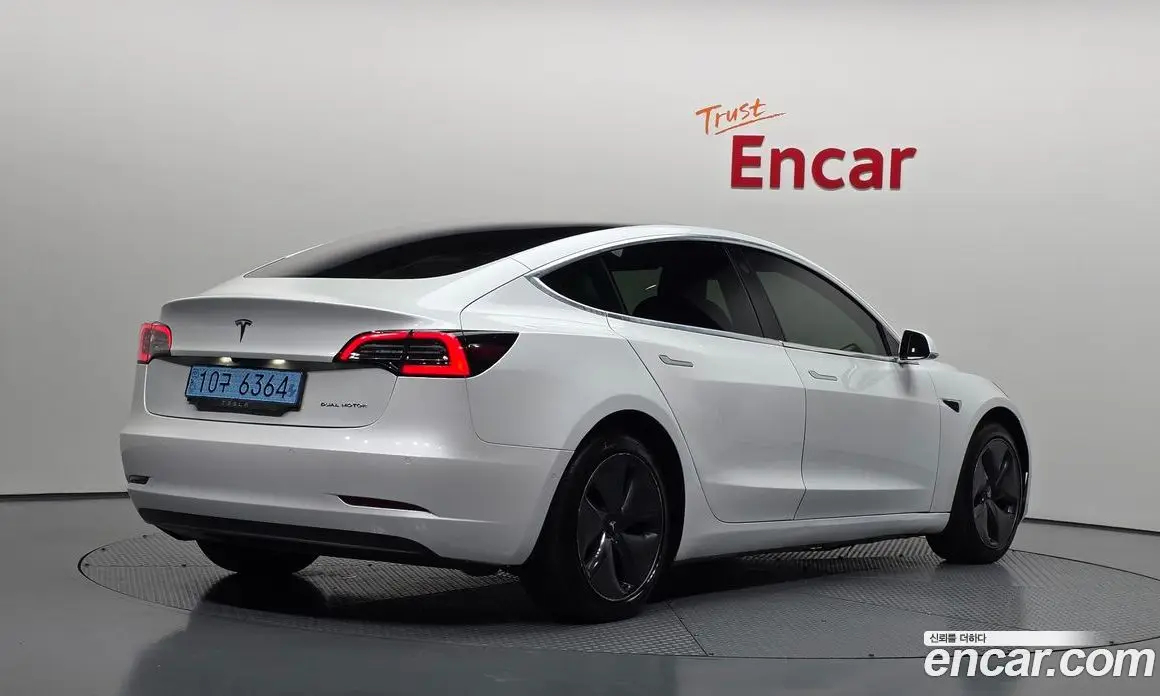 Tesla Model 3 2020 0.2 автомат (гидро), фото 2 Tesla Model 3 2020 0.2 автомат (гидро), фото 2