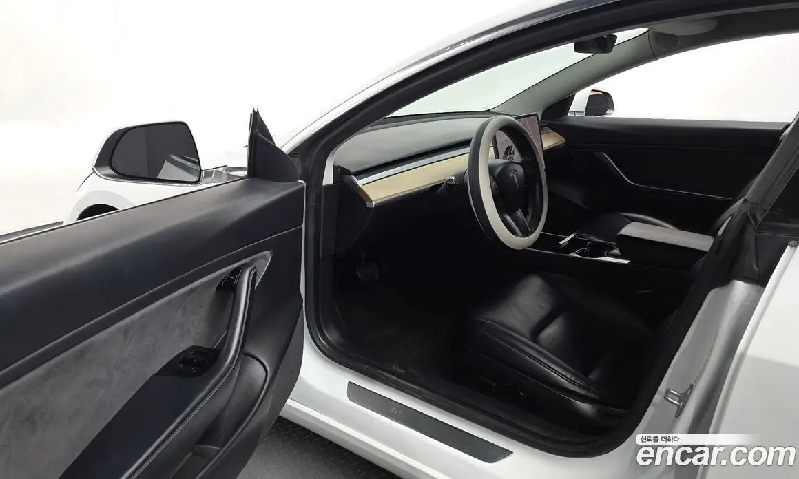 Tesla Model 3 2020 0.2 автомат (гидро), фото 10 Tesla Model 3 2020 0.2 автомат (гидро), фото 10