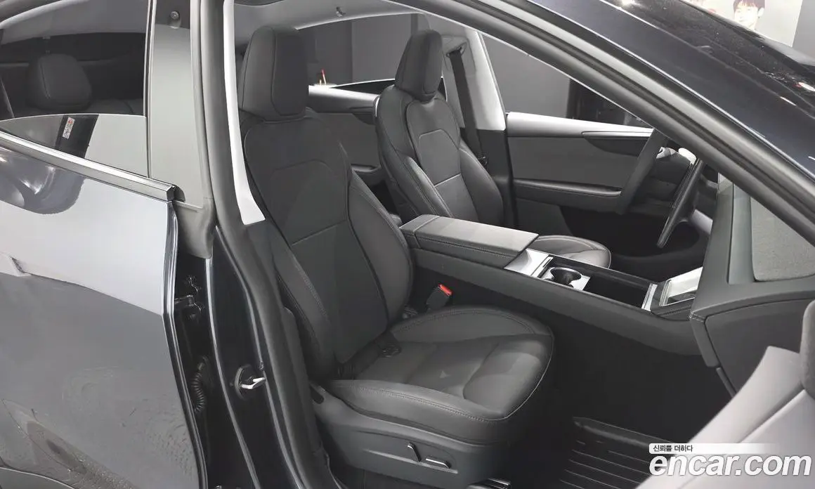 Tesla Model Y 2025 0.2 автомат (гидро), фото 15 Tesla Model Y 2025 0.2 автомат (гидро), фото 15