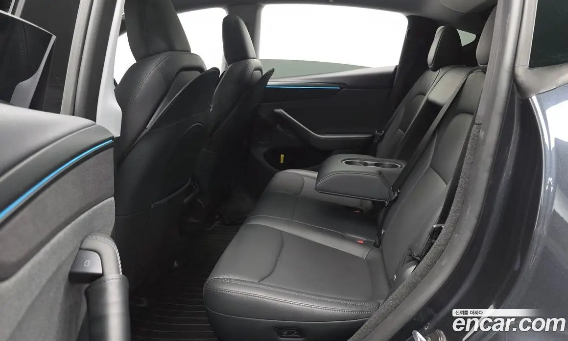 Tesla Model Y 2025 0.2 автомат (гидро), фото 16 Tesla Model Y 2025 0.2 автомат (гидро), фото 16