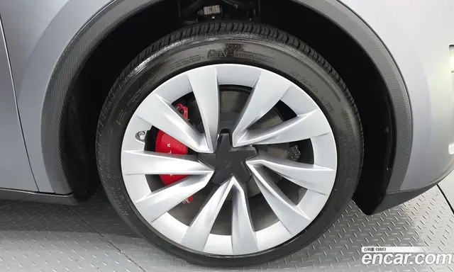 Tesla Model Y 2025 0.2 автомат (гидро), миниатюра 7