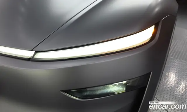 Tesla Model Y 2025 0.2 автомат (гидро), миниатюра 8
