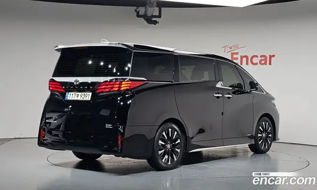 Toyota Alphard 2023 2.5 автомат (гидро), миниатюра 2 Toyota Alphard 2023 2.5 автомат (гидро), миниатюра 2