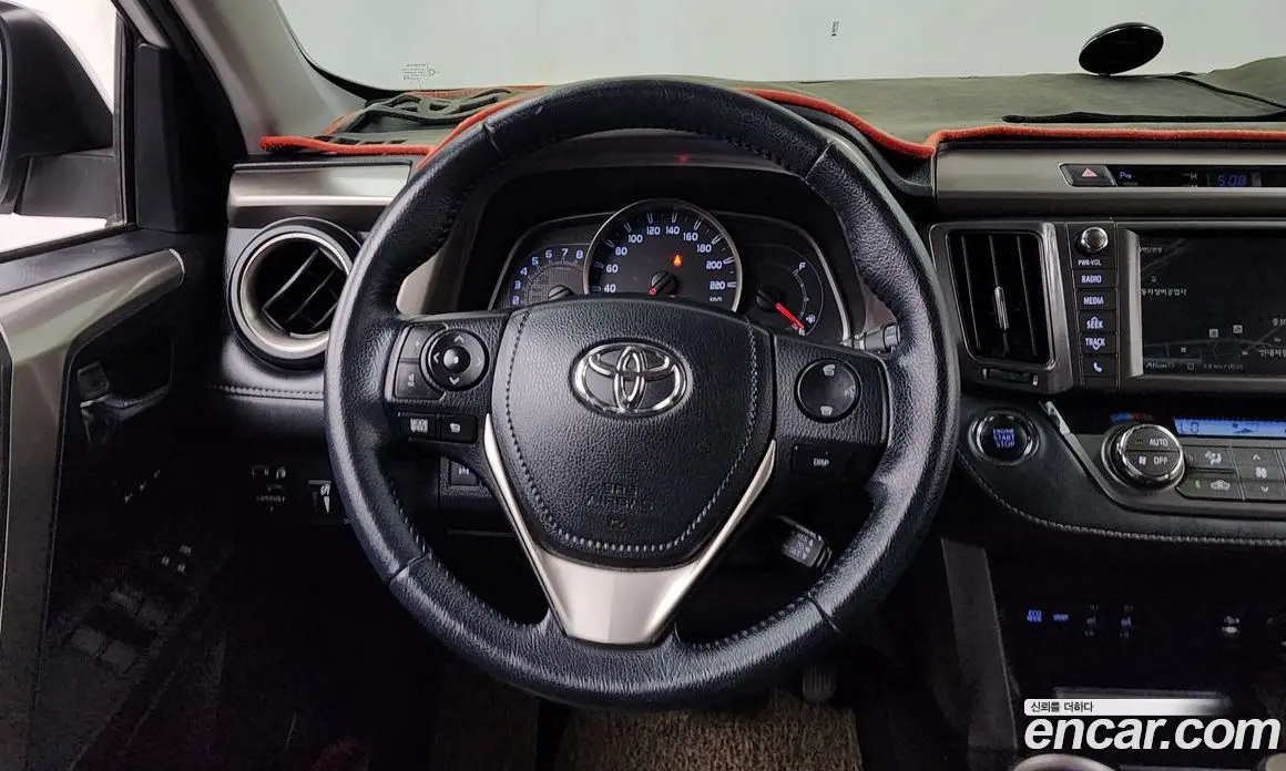 Toyota RAV4 2014 2.5 автомат (гидро), фото 13 Toyota RAV4 2014 2.5 автомат (гидро), фото 13