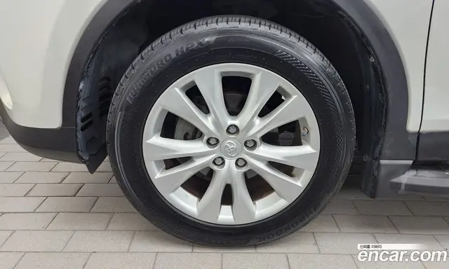 Toyota RAV4 2014 2.5 автомат (гидро), миниатюра 5 Toyota RAV4 2014 2.5 автомат (гидро), миниатюра 5