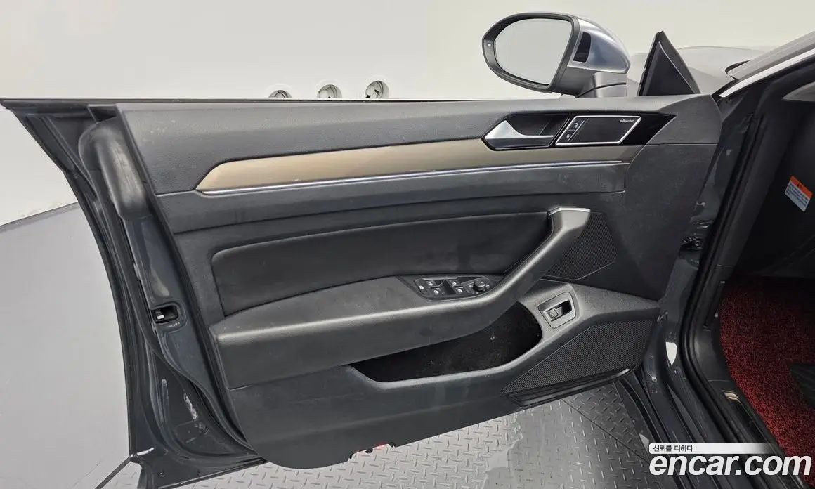 Volkswagen Arteon 2019 2.0 автомат (гидро), фото 14