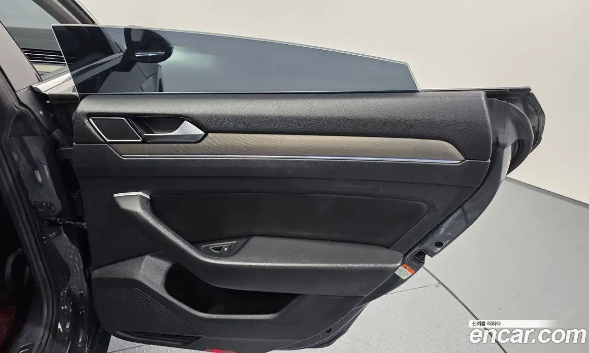 Volkswagen Arteon 2019 2.0 автомат (гидро), фото 15