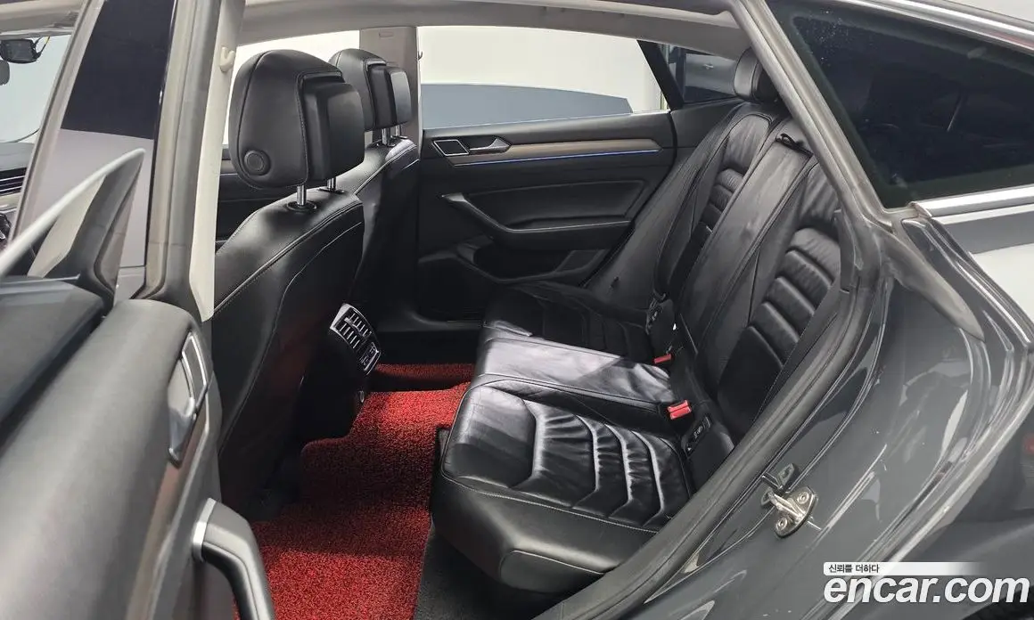 Volkswagen Arteon 2019 2.0 автомат (гидро), фото 16