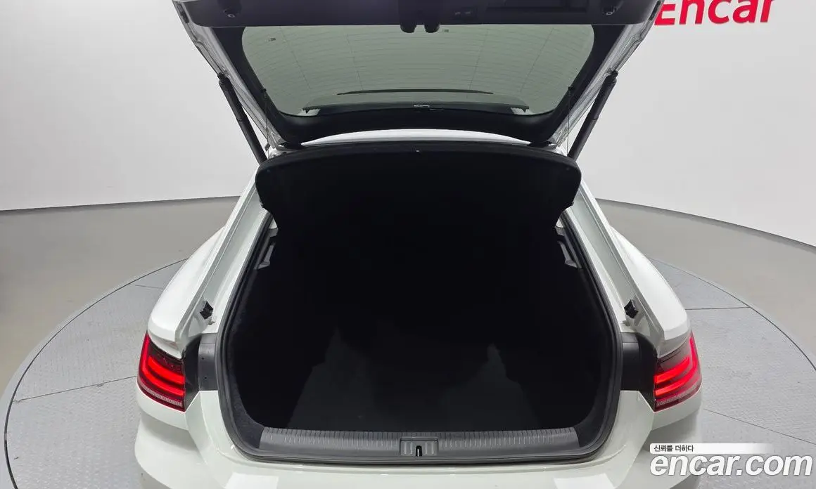 Volkswagen Arteon 2020 2.0 автомат (гидро), фото 27
