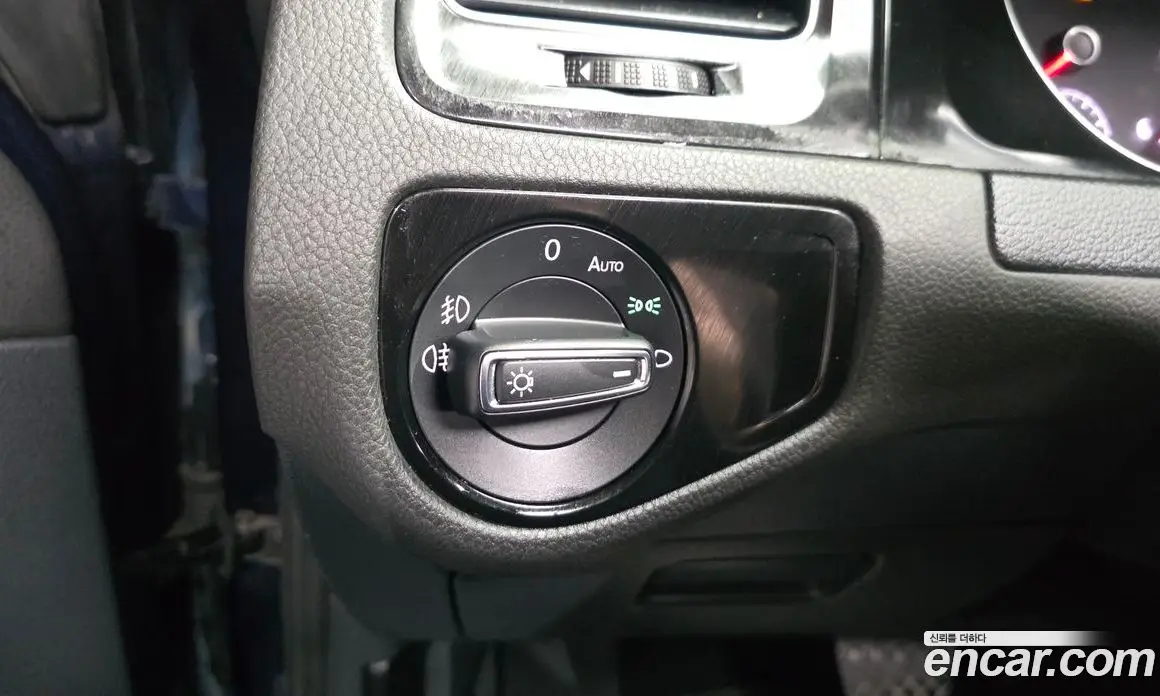 Volkswagen Golf 2014 2.0 автомат (гидро), фото 18
