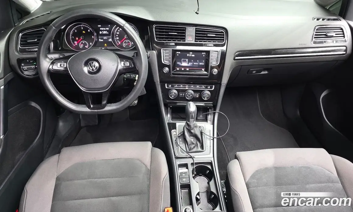 Volkswagen Golf 2014 2.0 автомат (гидро), фото 7