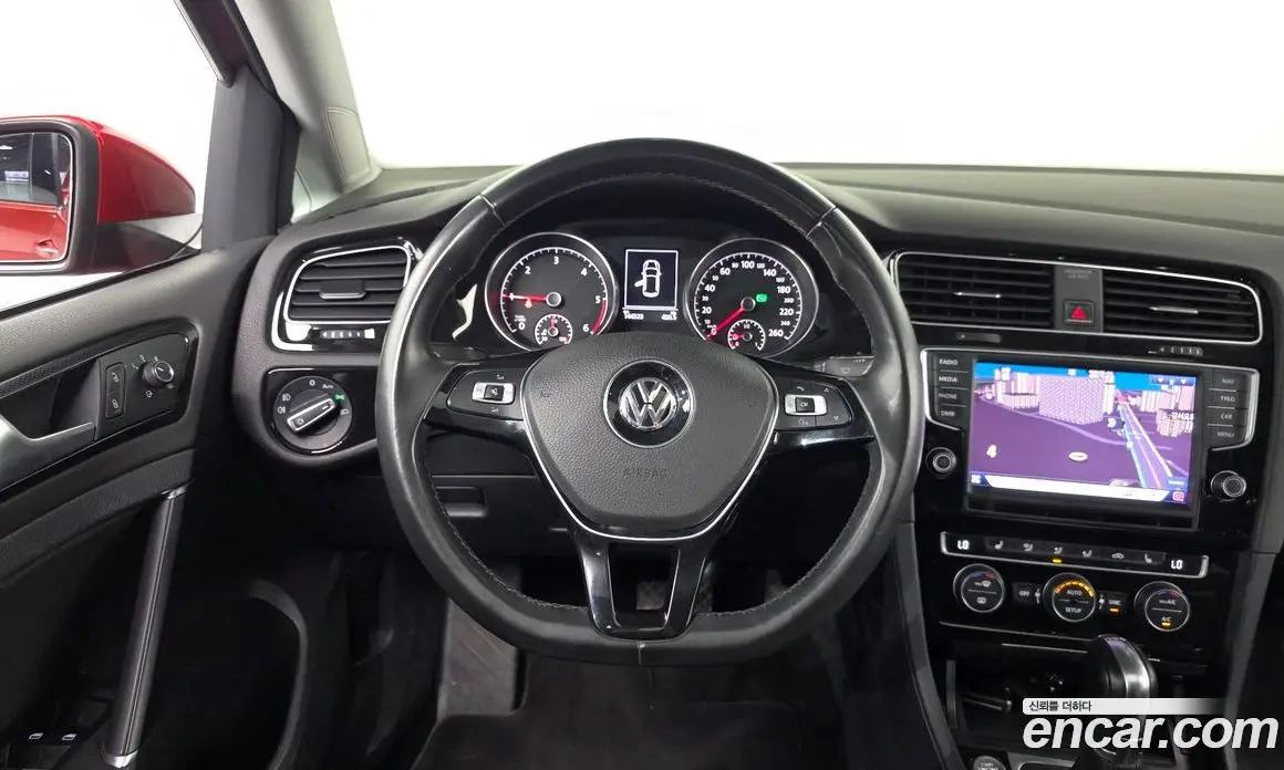 Volkswagen Golf 2014 2.0 автомат (гидро), фото 13