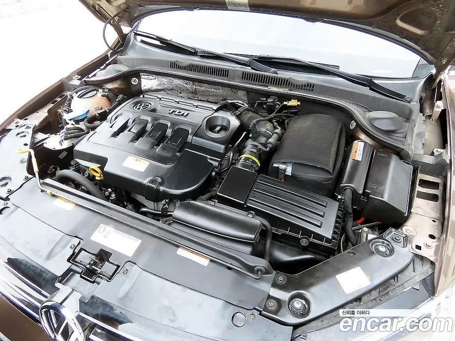 Volkswagen Jetta 2014 2.0 автомат (гидро), фото 19
