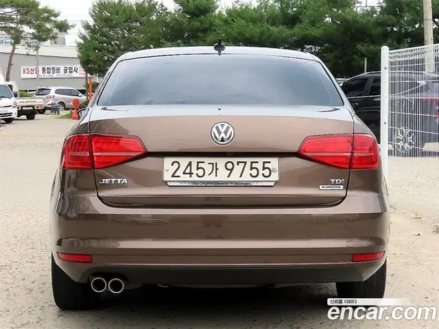 Volkswagen Jetta 2014 2.0 автомат (гидро), миниатюра 4