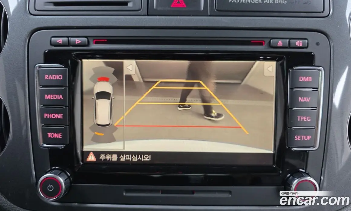 Volkswagen Tiguan 2015 2.0 автомат (гидро), фото 15