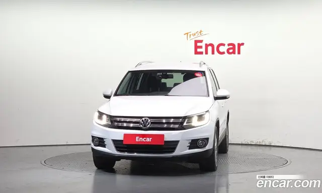 Volkswagen Tiguan 2016 2.0 автомат (гидро), миниатюра 3