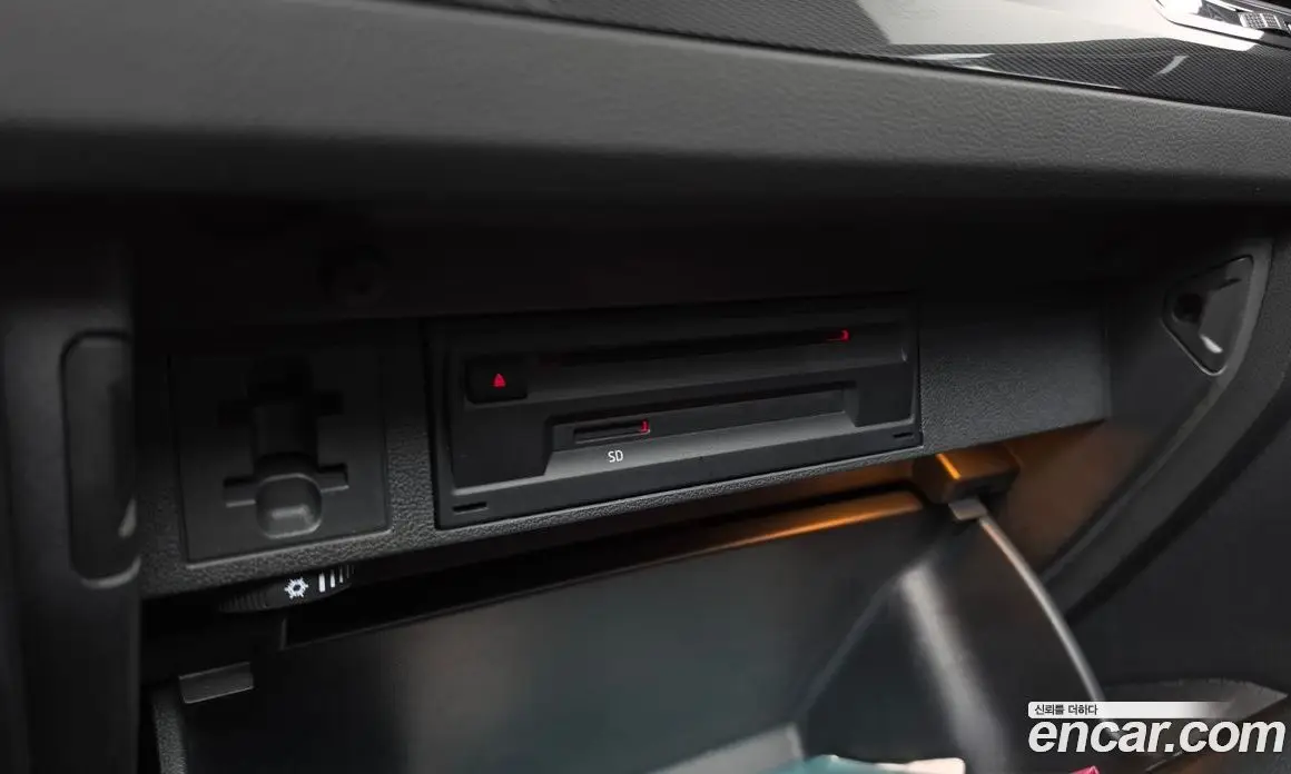 Volkswagen Tiguan 2018 2.0 автомат (гидро), фото 33