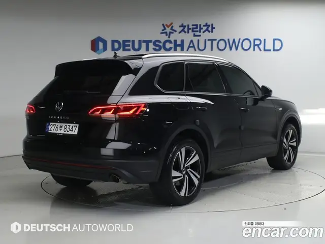 Volkswagen Touareg 2023 3.0 автомат (гидро), миниатюра 2