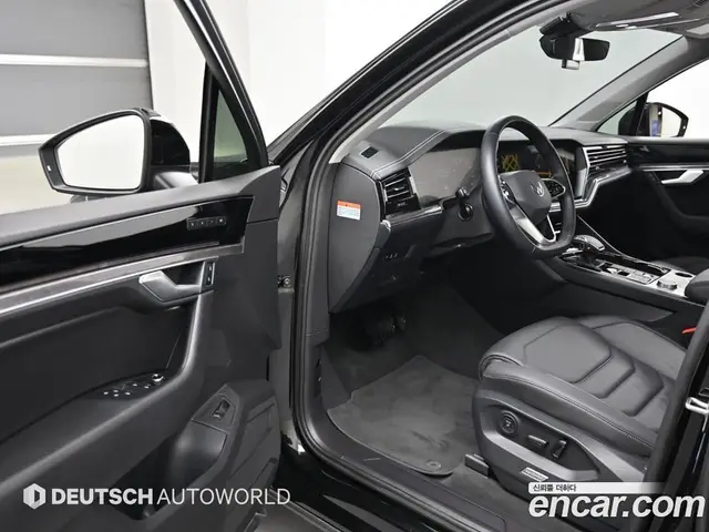 Volkswagen Touareg 2023 3.0 автомат (гидро), миниатюра 11