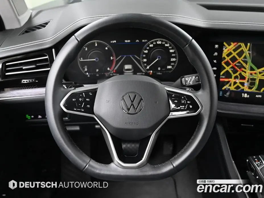 Volkswagen Touareg 2023 3.0 автомат (гидро), фото 13