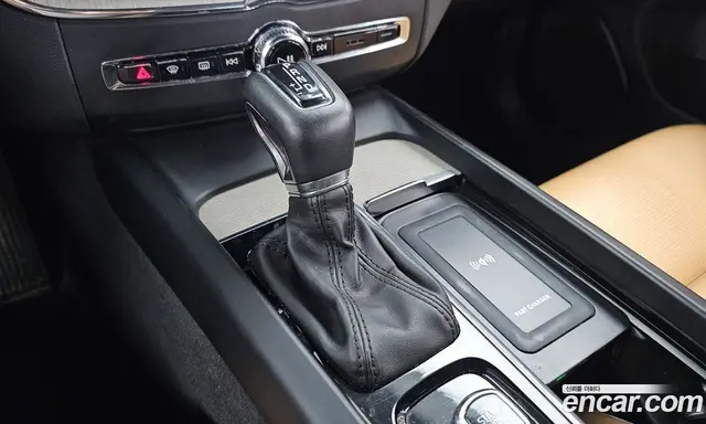 Volvo XC60 2019 2.0 автомат (гидро), миниатюра 12