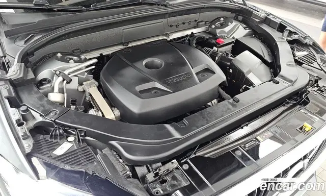 Volvo XC60 2019 2.0 автомат (гидро), миниатюра 6