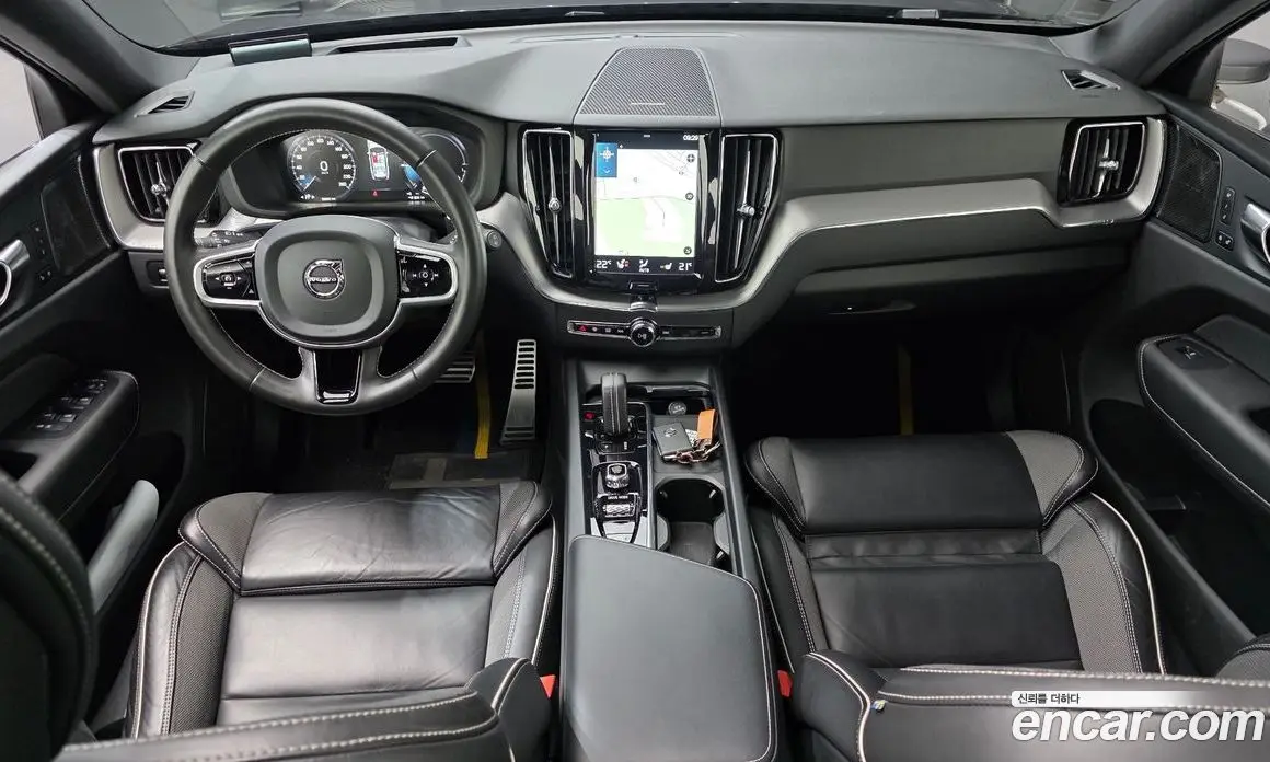 Volvo XC60 2021 2.0 автомат (гидро), фото 7